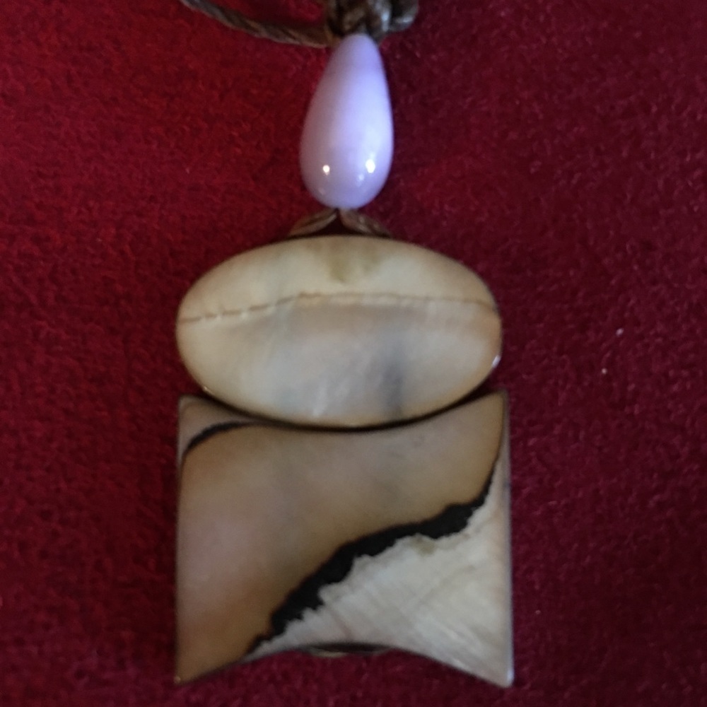 Necklace - Picture 2 of 2